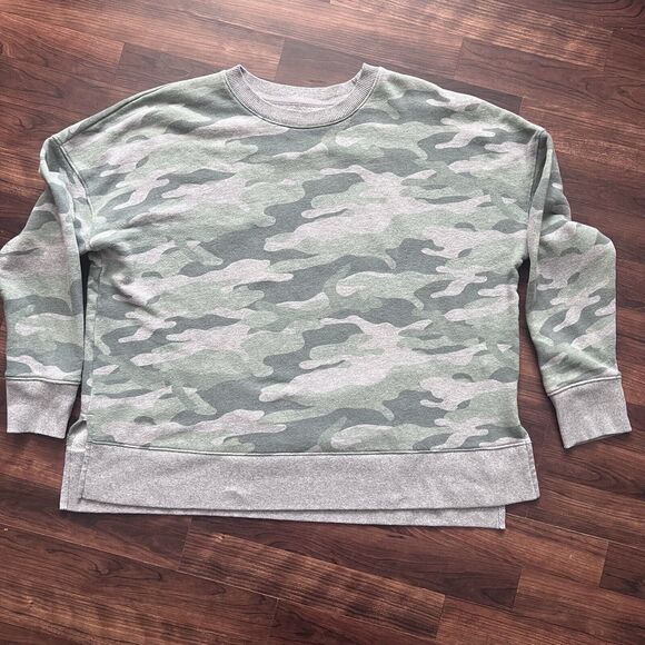 Camo Sweatshirt Women's XXL Time and Tru Split Sides Cotton Blend Green Gray - Picture 7 of 11